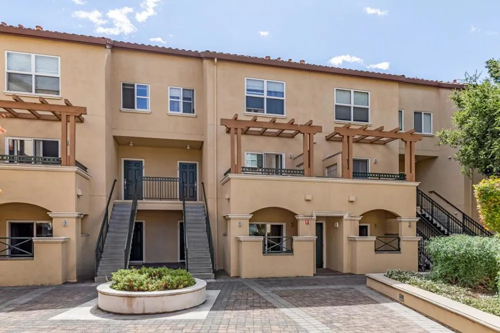108 Bryant Street #25 Mountain View, CA 94041