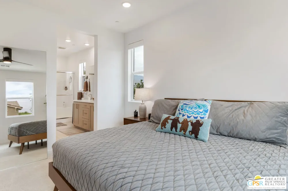 601 Via Firenze Cathedral City, CA 92234