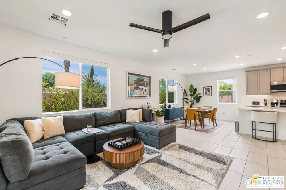 601 Via Firenze Cathedral City, CA 92234