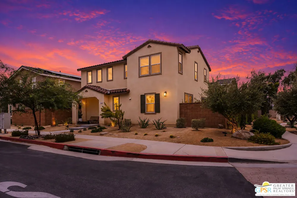 601 Via Firenze Cathedral City, CA 92234