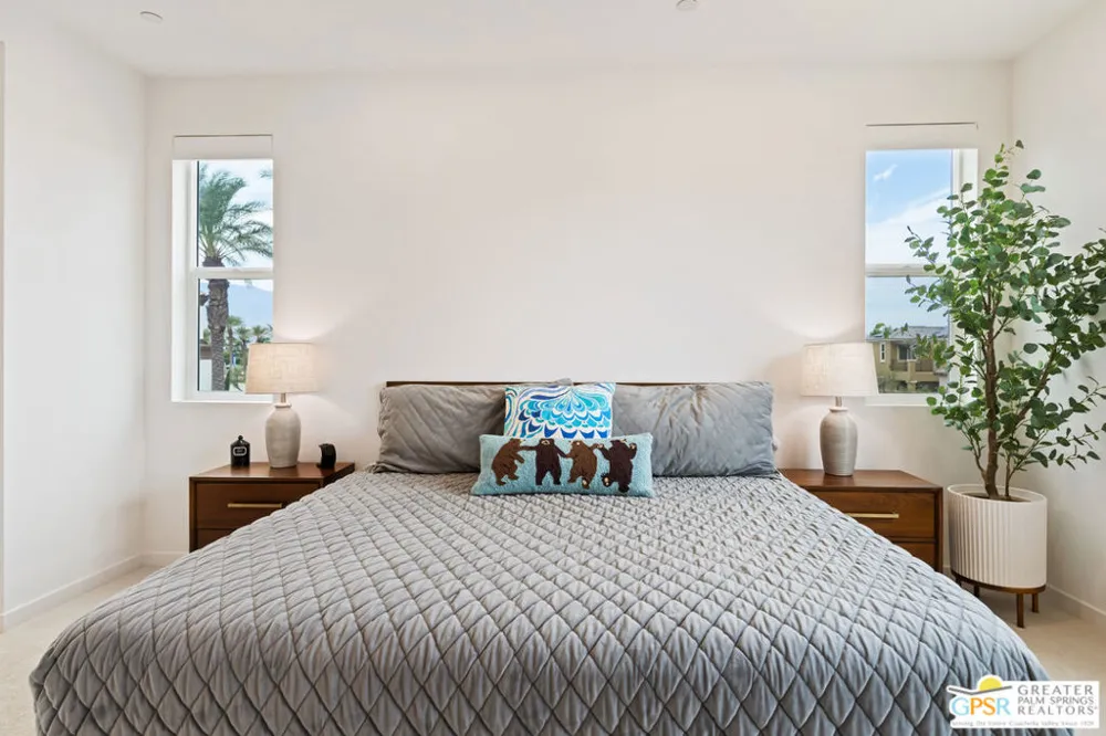 601 Via Firenze Cathedral City, CA 92234