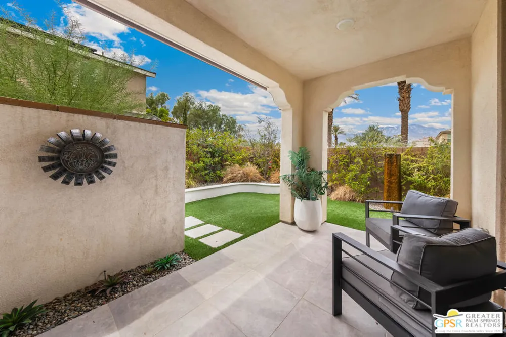 601 Via Firenze Cathedral City, CA 92234