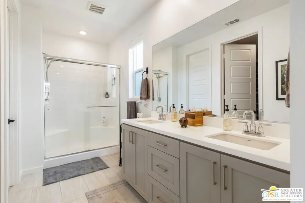 601 Via Firenze Cathedral City, CA 92234