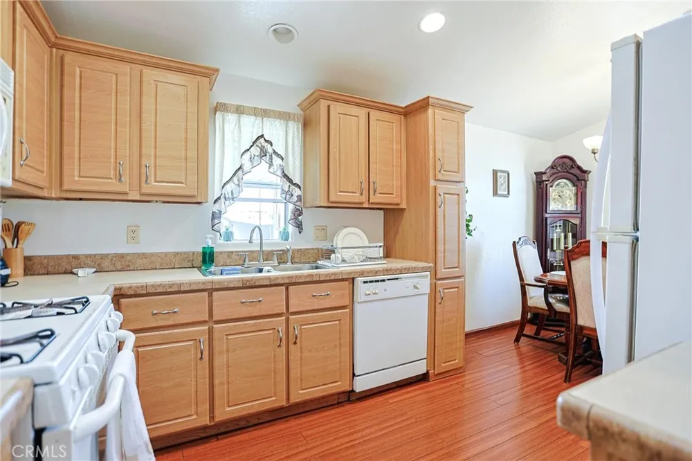 13102 Partridge #11 Garden Grove, CA 92843