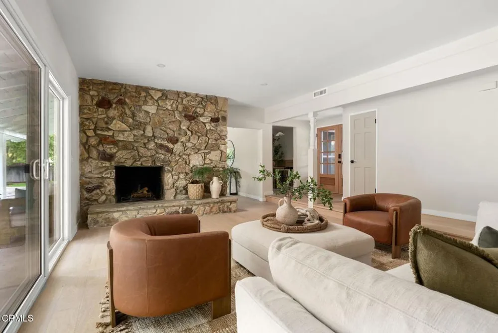 615 Camino Verde Thousand Oaks, CA 91360