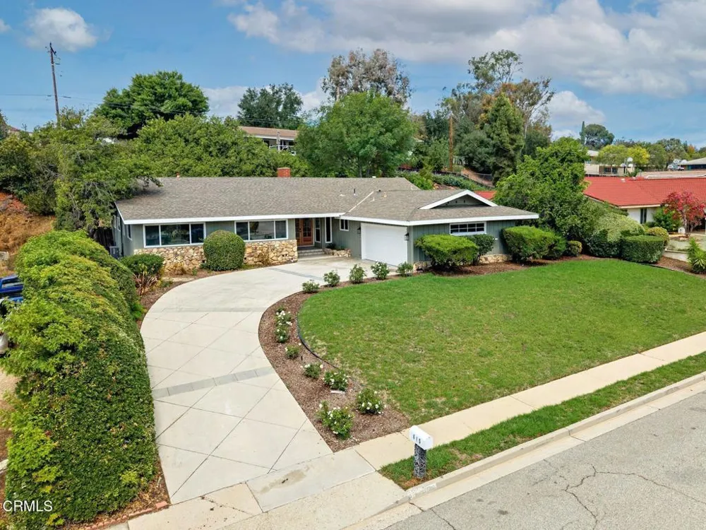 615 Camino Verde Thousand Oaks, CA 91360