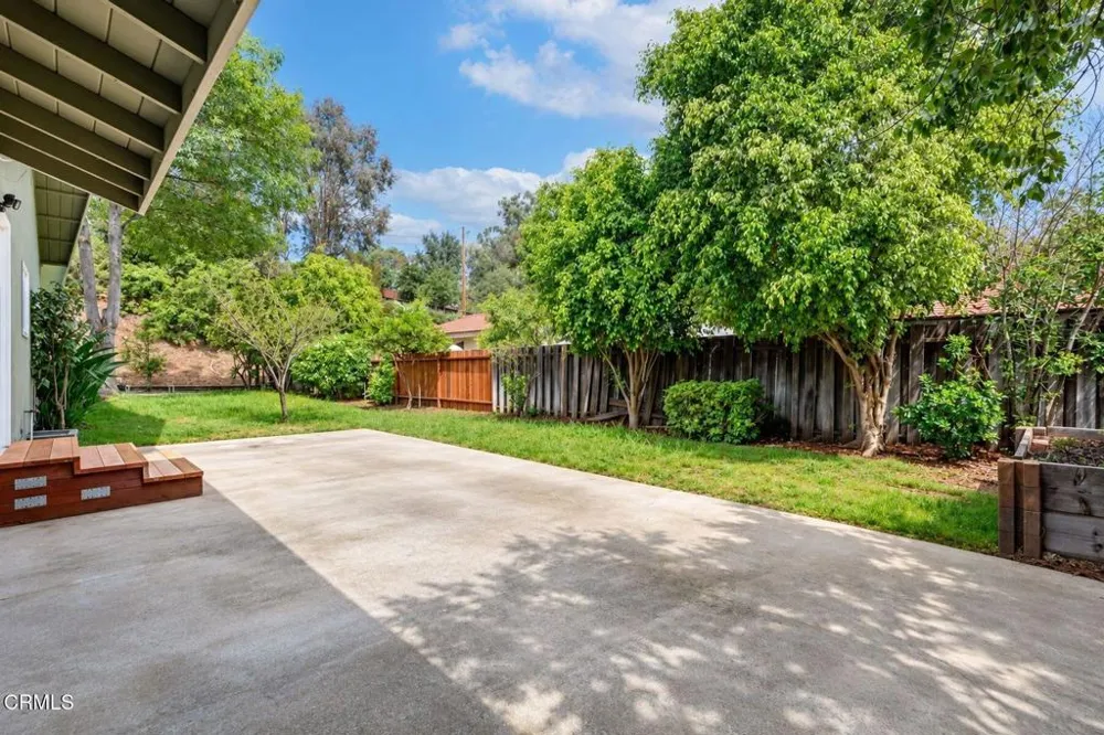 615 Camino Verde Thousand Oaks, CA 91360