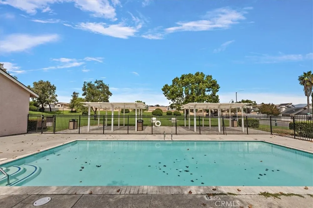 1620 Iron Horse Colton, CA 92324