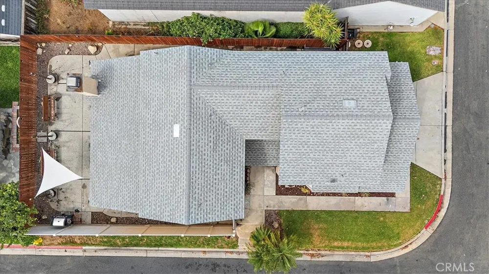 1620 Iron Horse Colton, CA 92324