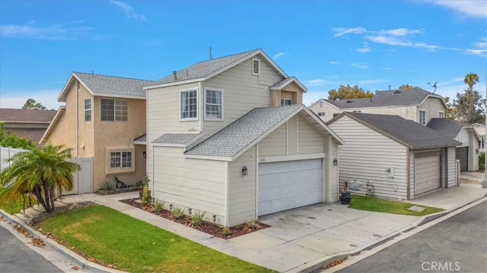 1620 Iron Horse Colton, CA 92324