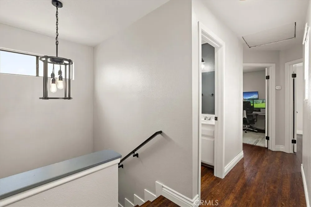 1620 Iron Horse Colton, CA 92324