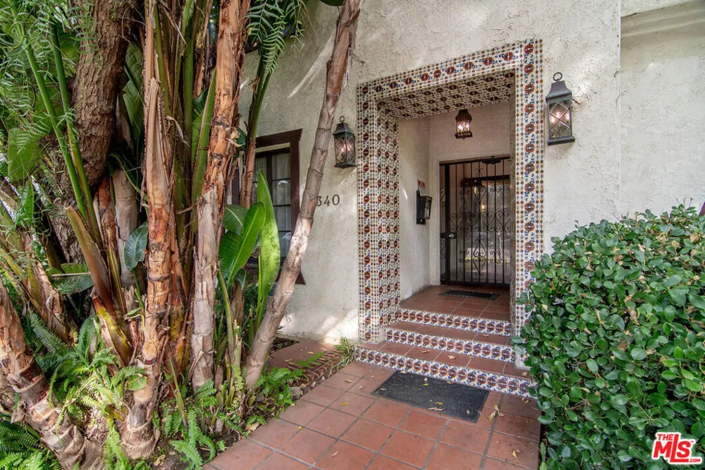 340 Oakhurst Drive #205 Beverly Hills, CA 90210
