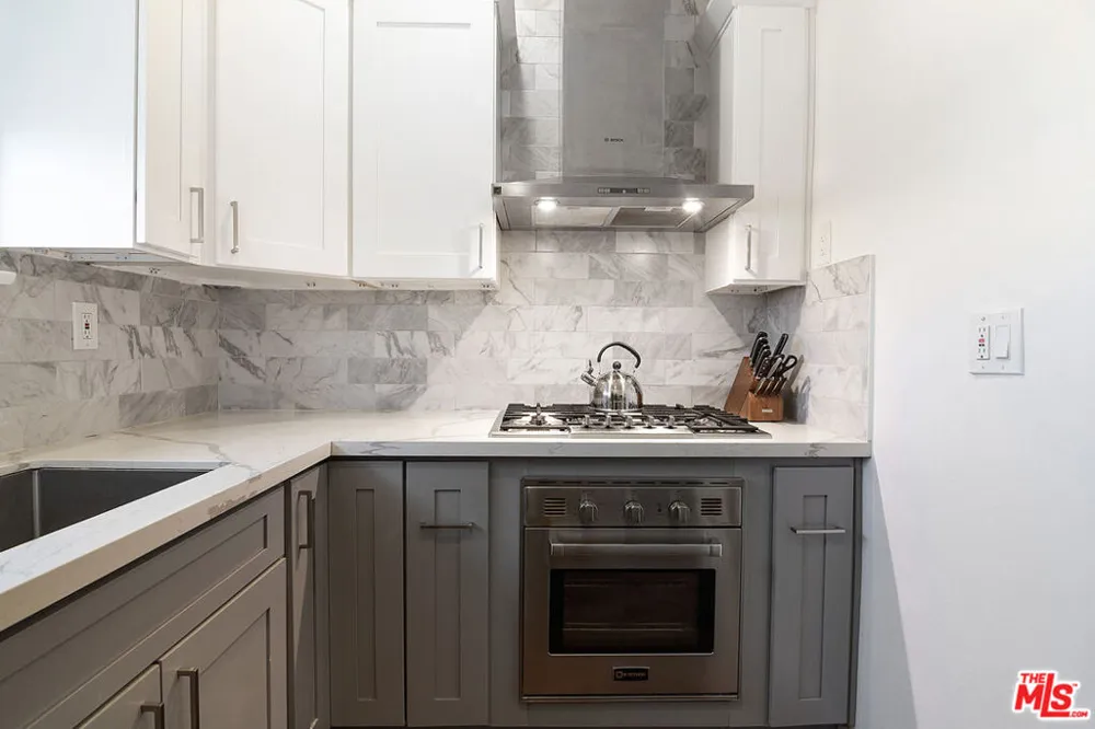 340 Oakhurst Drive #205 Beverly Hills, CA 90210