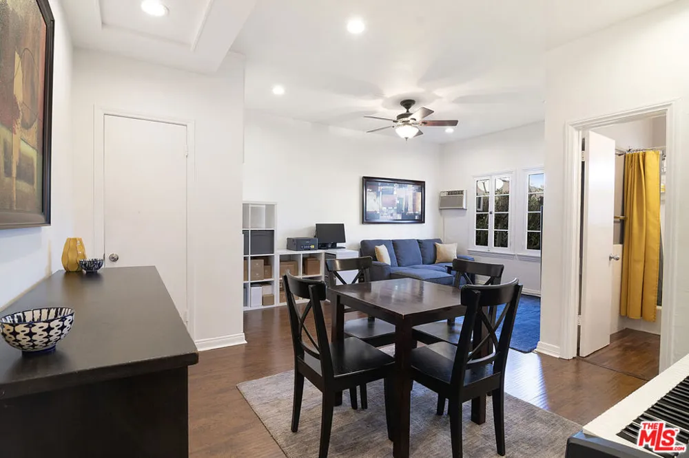 340 Oakhurst Drive #205 Beverly Hills, CA 90210