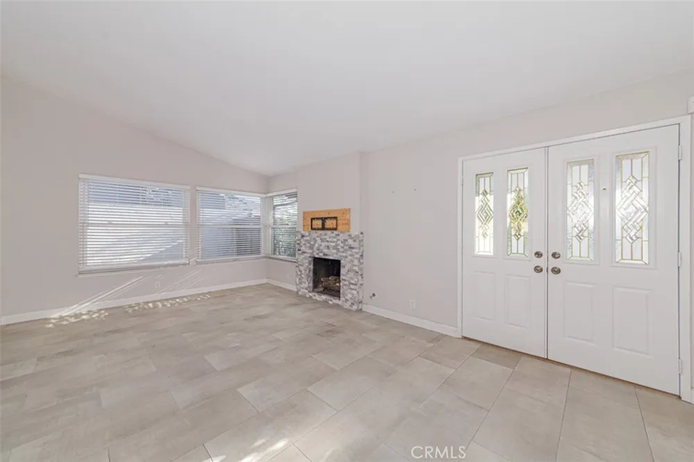 1737 Tympani Anaheim, CA 92807
