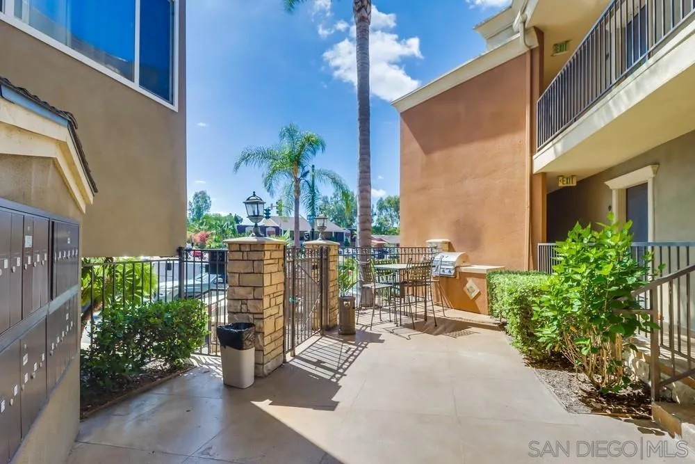 4501 Collwood Blvd #18 San Diego, CA 92115