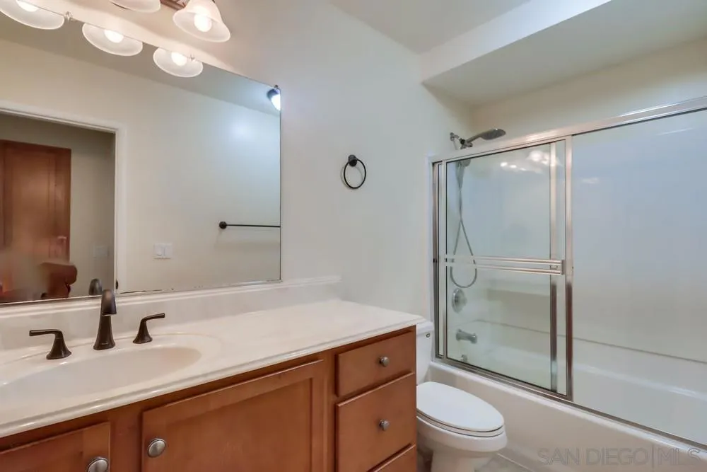 4501 Collwood Blvd #18 San Diego, CA 92115
