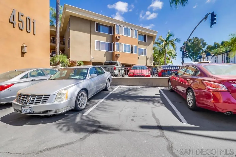 4501 Collwood Blvd #18 San Diego, CA 92115