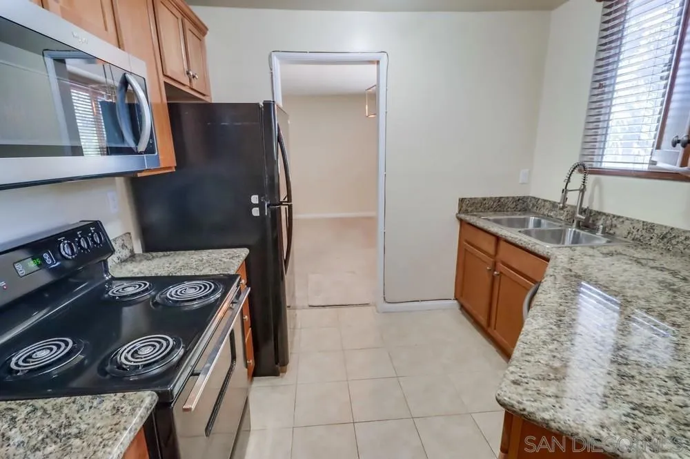 4501 Collwood Blvd #18 San Diego, CA 92115