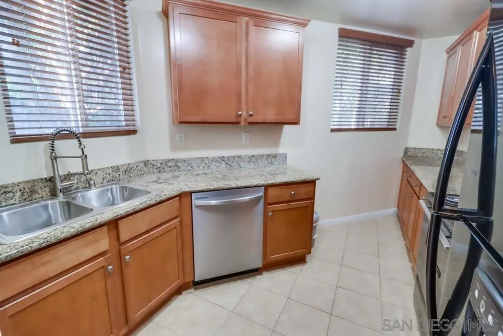 4501 Collwood Blvd #18 San Diego, CA 92115