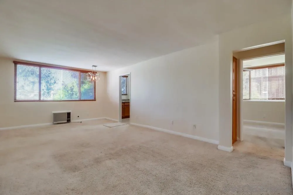 4501 Collwood Blvd #18 San Diego, CA 92115