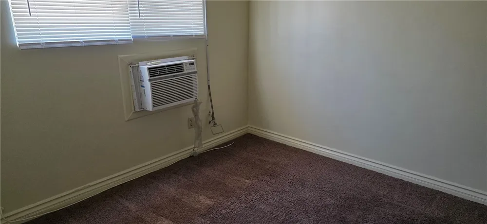 2305 Mountain San Bernardino, CA 92404