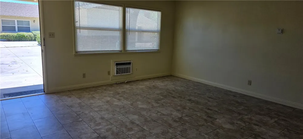 2305 Mountain San Bernardino, CA 92404