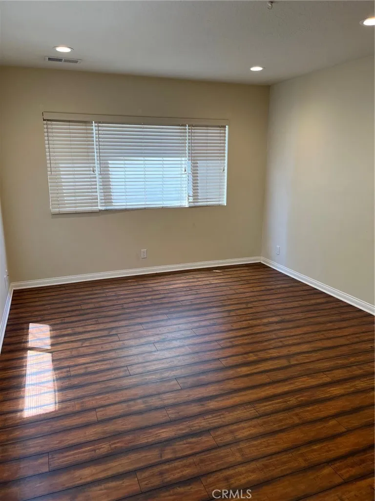 307 Roycroft Avenue Long Beach, CA 90814