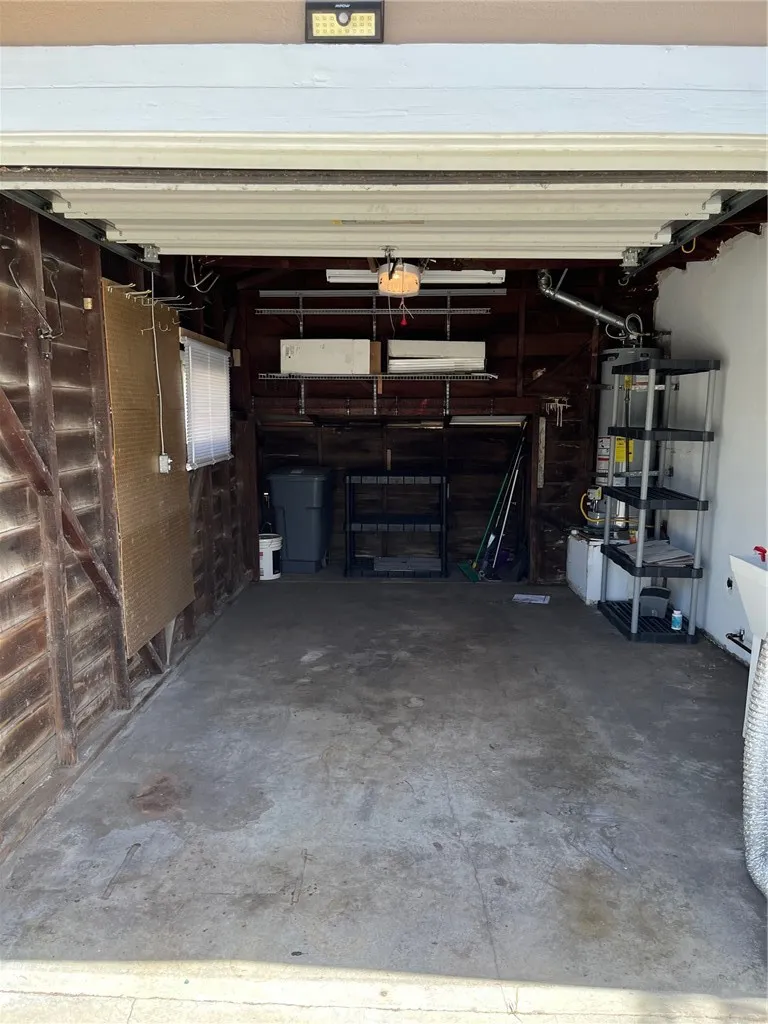 307 Roycroft Avenue Long Beach, CA 90814