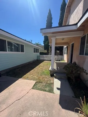307 Roycroft Avenue Long Beach, CA 90814