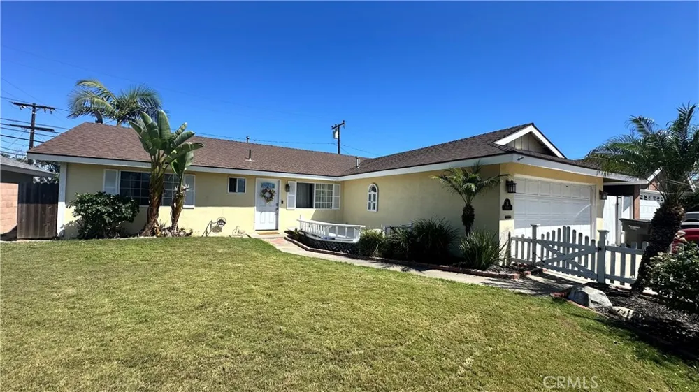 19892 Isthmus Huntington Beach, CA 92646