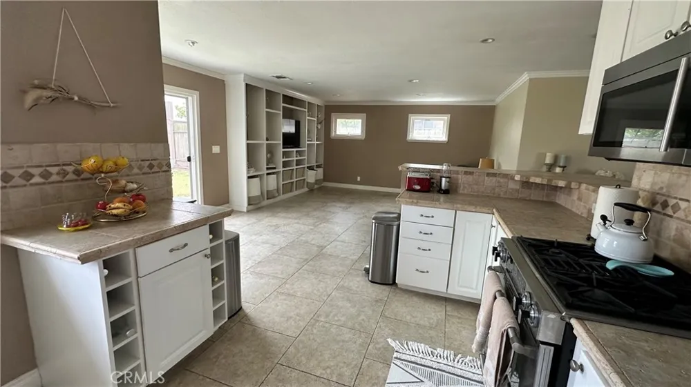 19892 Isthmus Huntington Beach, CA 92646