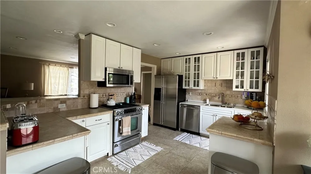 19892 Isthmus Huntington Beach, CA 92646