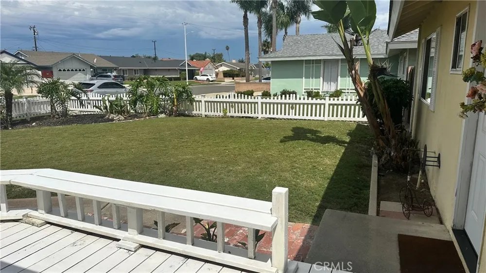 19892 Isthmus Huntington Beach, CA 92646