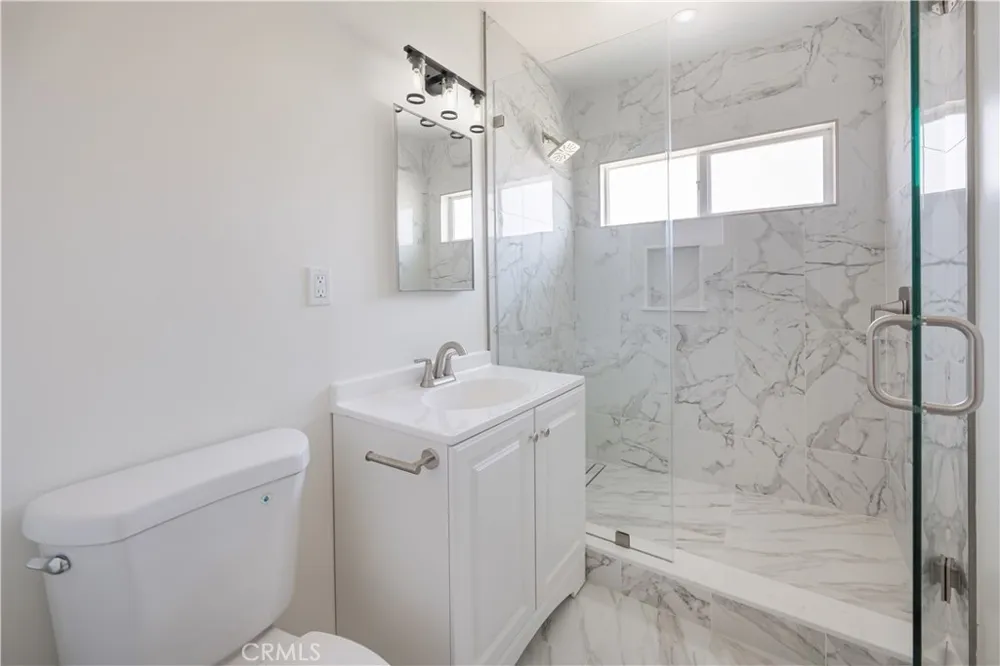 12237 Vanowen Street #E North Hollywood, CA 91605