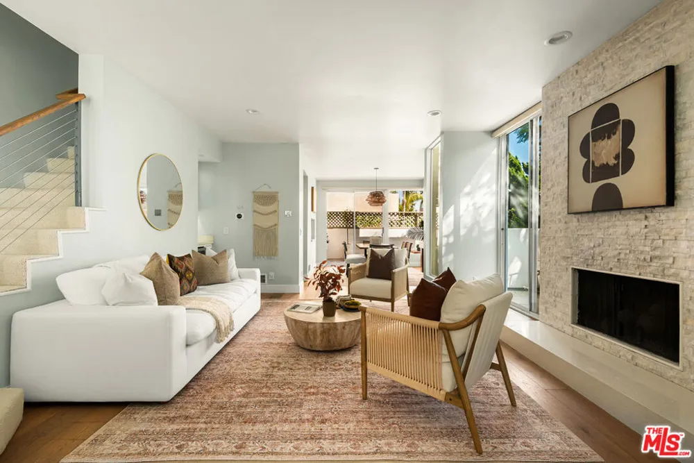 917 Euclid Street #1 Santa Monica, CA 90403