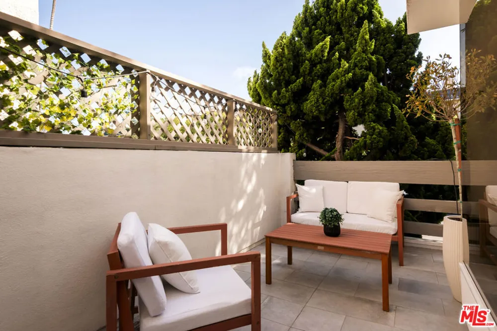 917 Euclid Street #1 Santa Monica, CA 90403