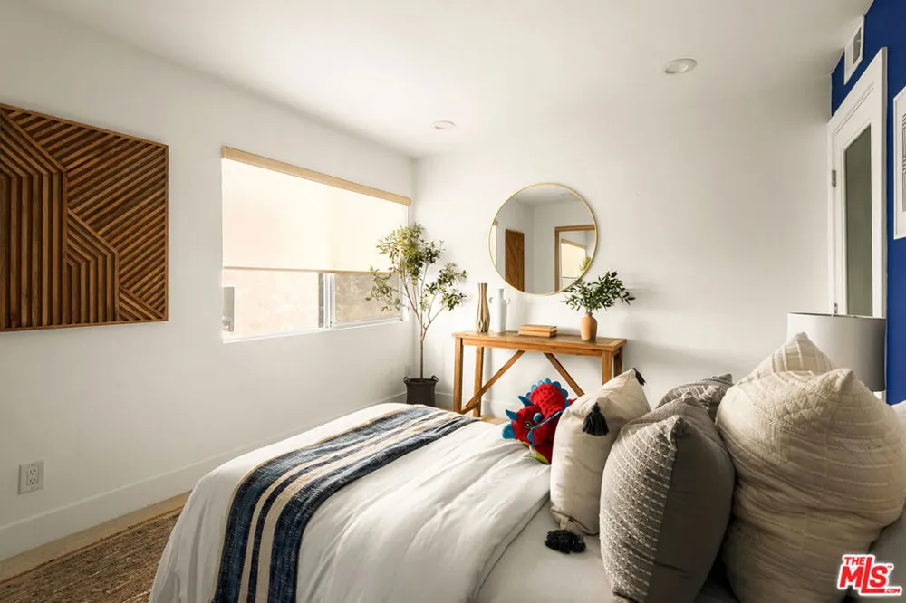 917 Euclid Street #1 Santa Monica, CA 90403