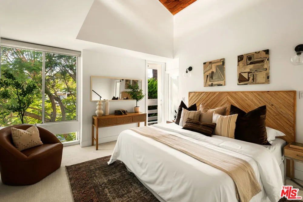917 Euclid Street #1 Santa Monica, CA 90403