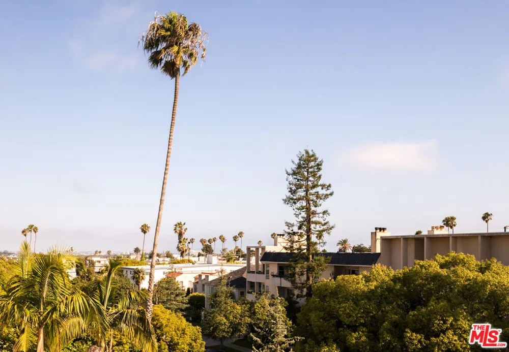 917 Euclid Street #1 Santa Monica, CA 90403