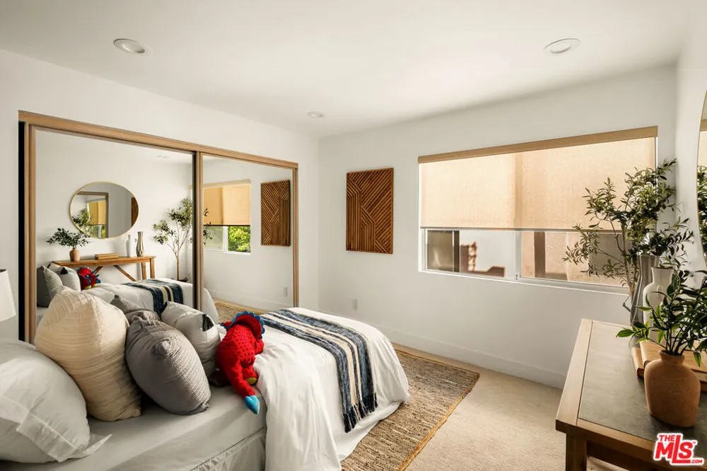 917 Euclid Street #1 Santa Monica, CA 90403
