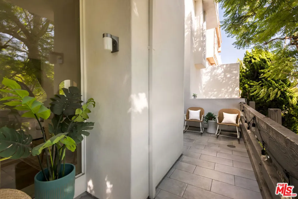 917 Euclid Street #1 Santa Monica, CA 90403