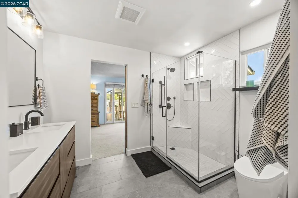 305 Virginia Dr Livermore, CA 94550