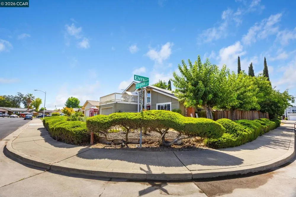 305 Virginia Dr Livermore, CA 94550