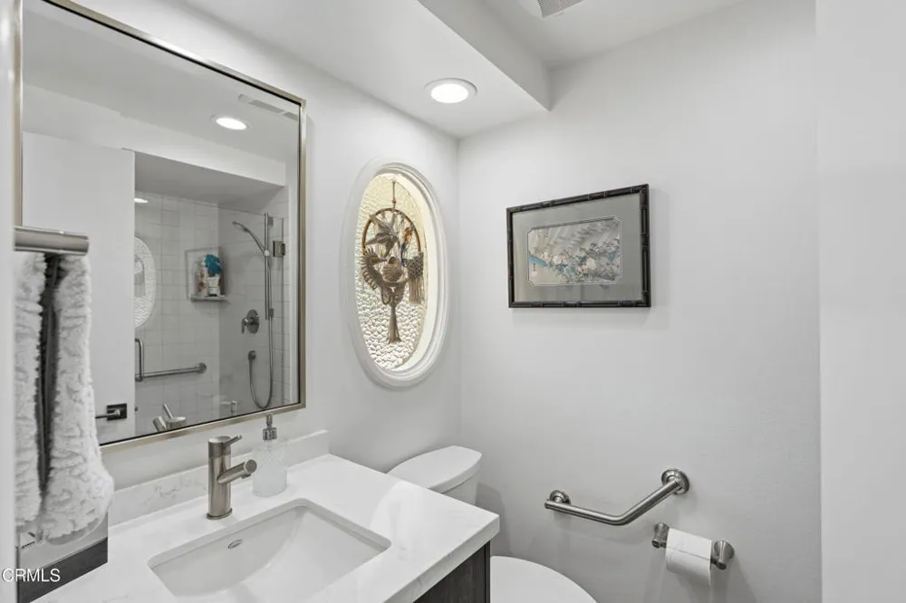 1098 Garrido Court Camarillo, CA 93010