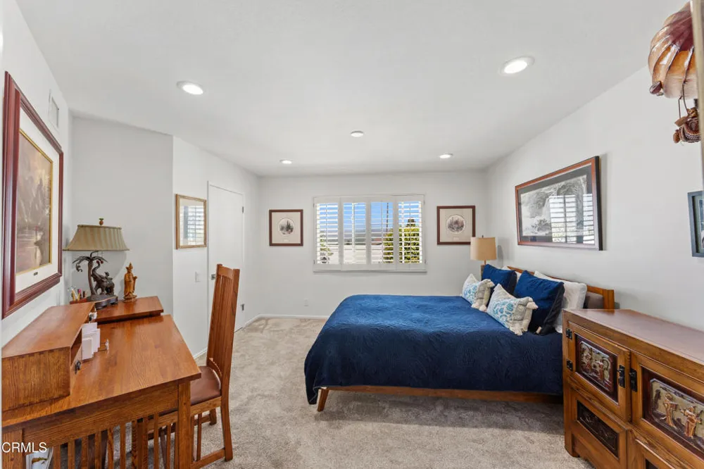 1098 Garrido Court Camarillo, CA 93010