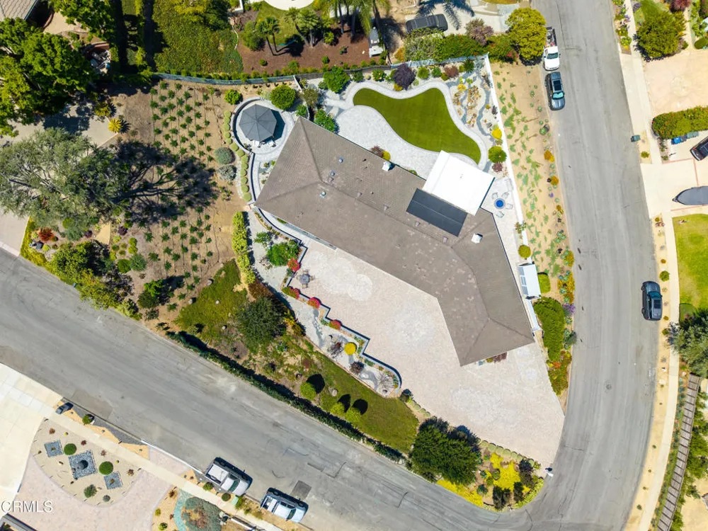 1098 Garrido Court Camarillo, CA 93010