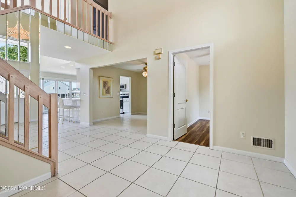 717 Fairview Lane Forked River, NJ 08731