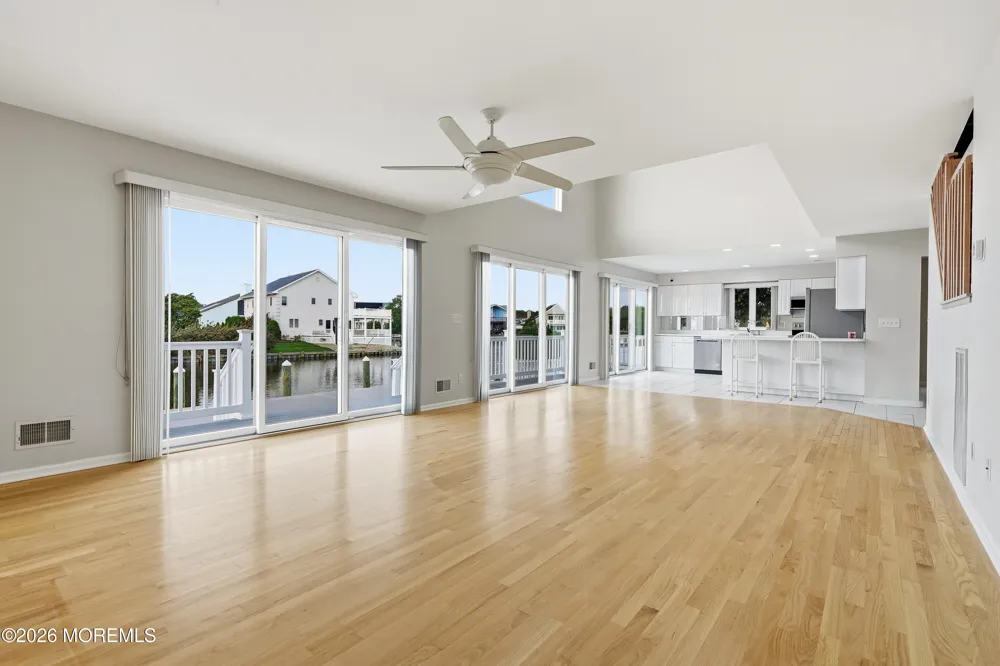 717 Fairview Lane Forked River, NJ 08731