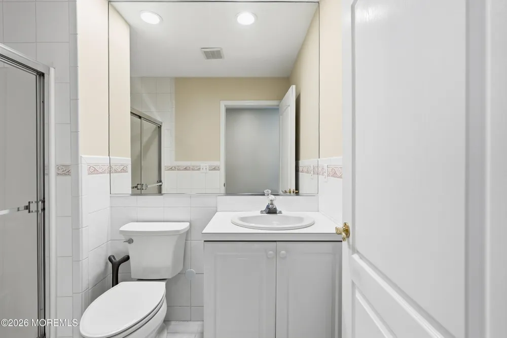 717 Fairview Lane Forked River, NJ 08731